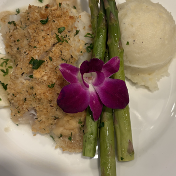 Baked Cod with herb crumbs - Food plates